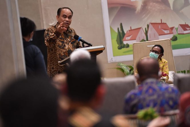 
 Wamendes PDTT Sebut Presiden Jokowi Beri Perhatian Lebih ke Papua dan Papua Barat