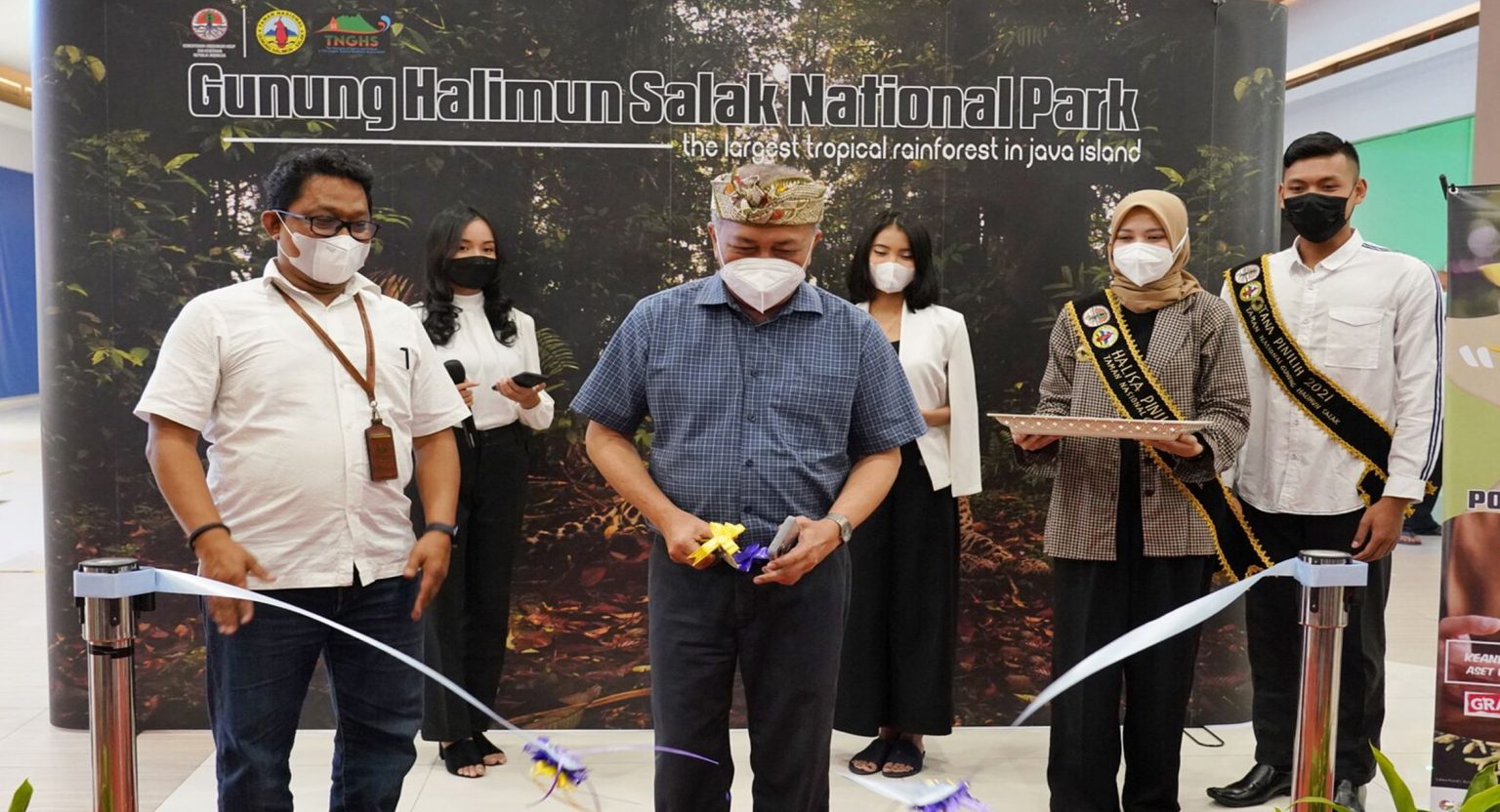 Ir. Wiratno M.Sc, Dirjen KSDAE saat membuka kegiatan HPCSN 2021 di Bogor, Indonesia. Foto : Kementerian LHK